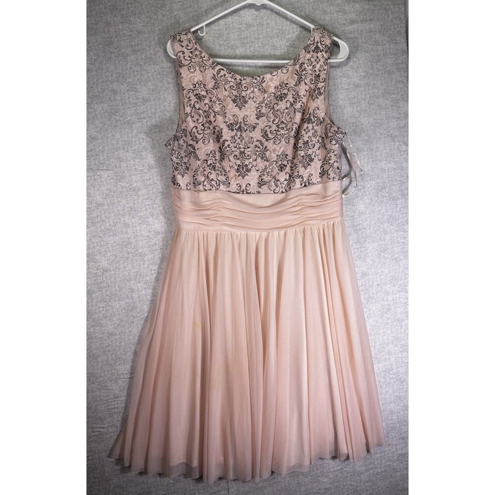 JH Evenings Women's Size 16 Pink Dress Ruched Empire Waist Lace Bodice Sleevless